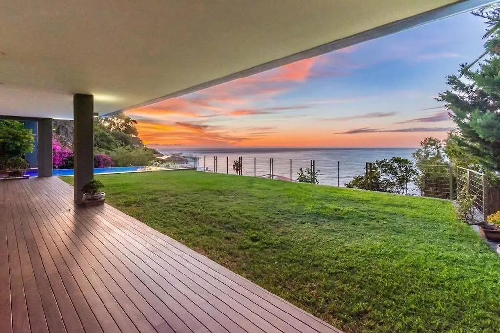 Modern Ocean Facing Villa Cape Town