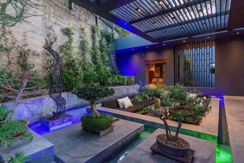 Modern Ocean Facing Villa Cape Town